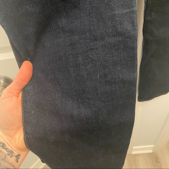 GUESS dark wash jeans, skinny style, 1981 retro, size 29 waist - Picture 5 of 6